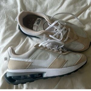 Nile neutral color shoes.